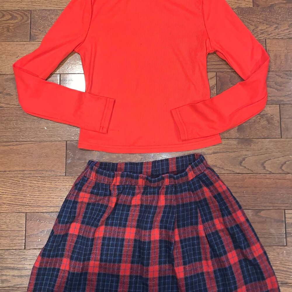 Teen Girls  Mock Neck Red Top &‎ Tartan Print Skirt 14 yo